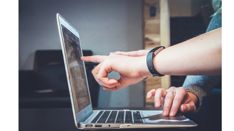 Webサイト担当者が気をつけるべきグローバルサイト制作のTips 10_アイキャッチ