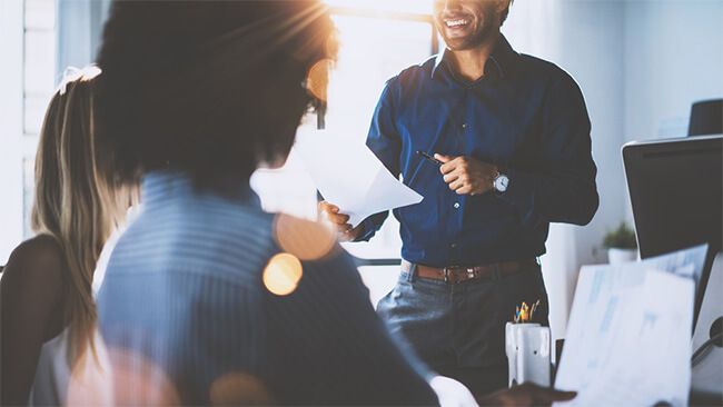 Linkedin統計データ 2022「ビジネス」に関する統計データ