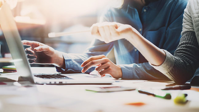 自社ビジネスに最適な広告を見極める