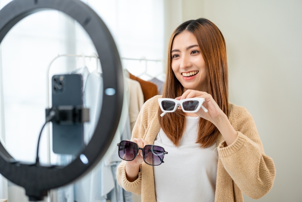 investing in video bloggers and product reviewers for performance marketing